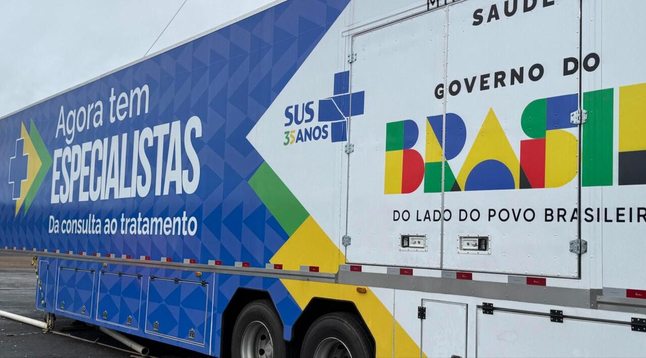 Carreta de exames do programa Agora Tem Especialistas em Uruçuí (PI), em abril de 2026. Foto: Ascom Sesapi/Divulgação