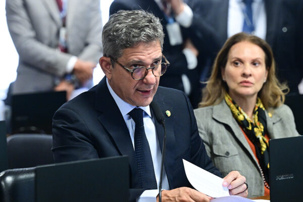 CCJ conclui votação da PEC da Segurança; texto vai ao Plenário