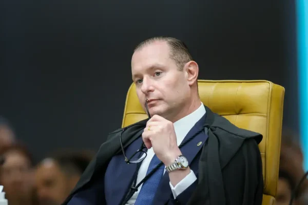 STF cobra cumprimento de acesso gratuito a sites da Justiça Eleitoral