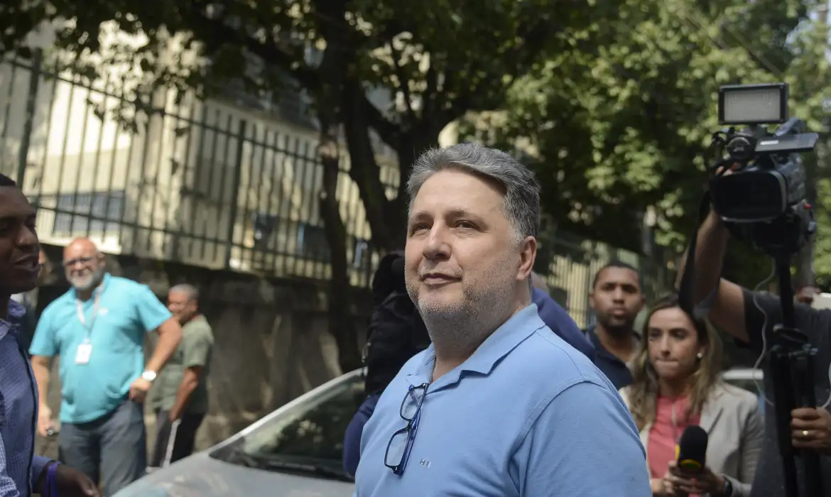 MPE dá parecer favorável à desistência de recurso de Garotinho no TSE