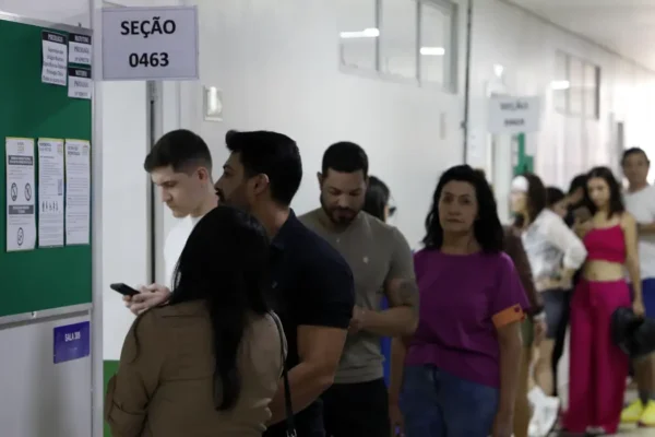 TSE: dados sobre comparecimento de eleitores estão em processamento