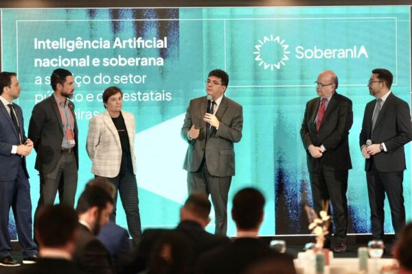 O governador do Piauí, Rafael Fonteles, discursa em evento em Teresina. Foto: Governo do Piauí/Divulgação
